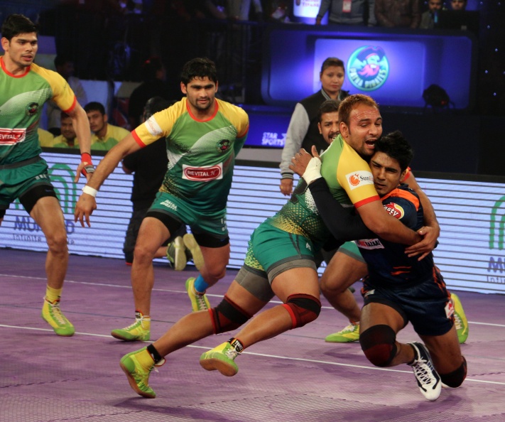 PKL 2017 | Patna Pirates edge Tamil Thalaivas 41-39