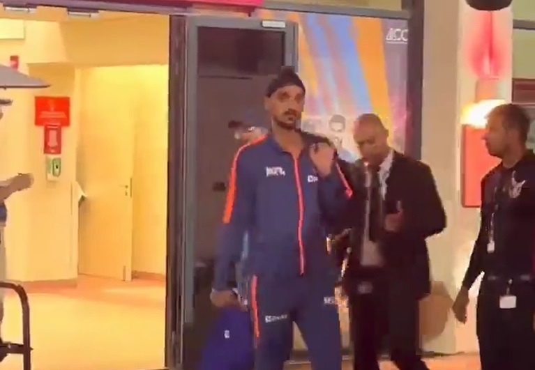 Asia Cup 2022, IND vs PAK | Internet reacts as Arshdeep Singh receives ‘traitor’ remark on face