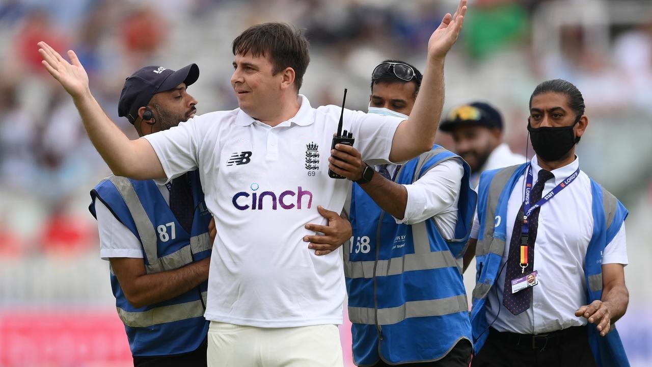 Jarvo was back in the middle