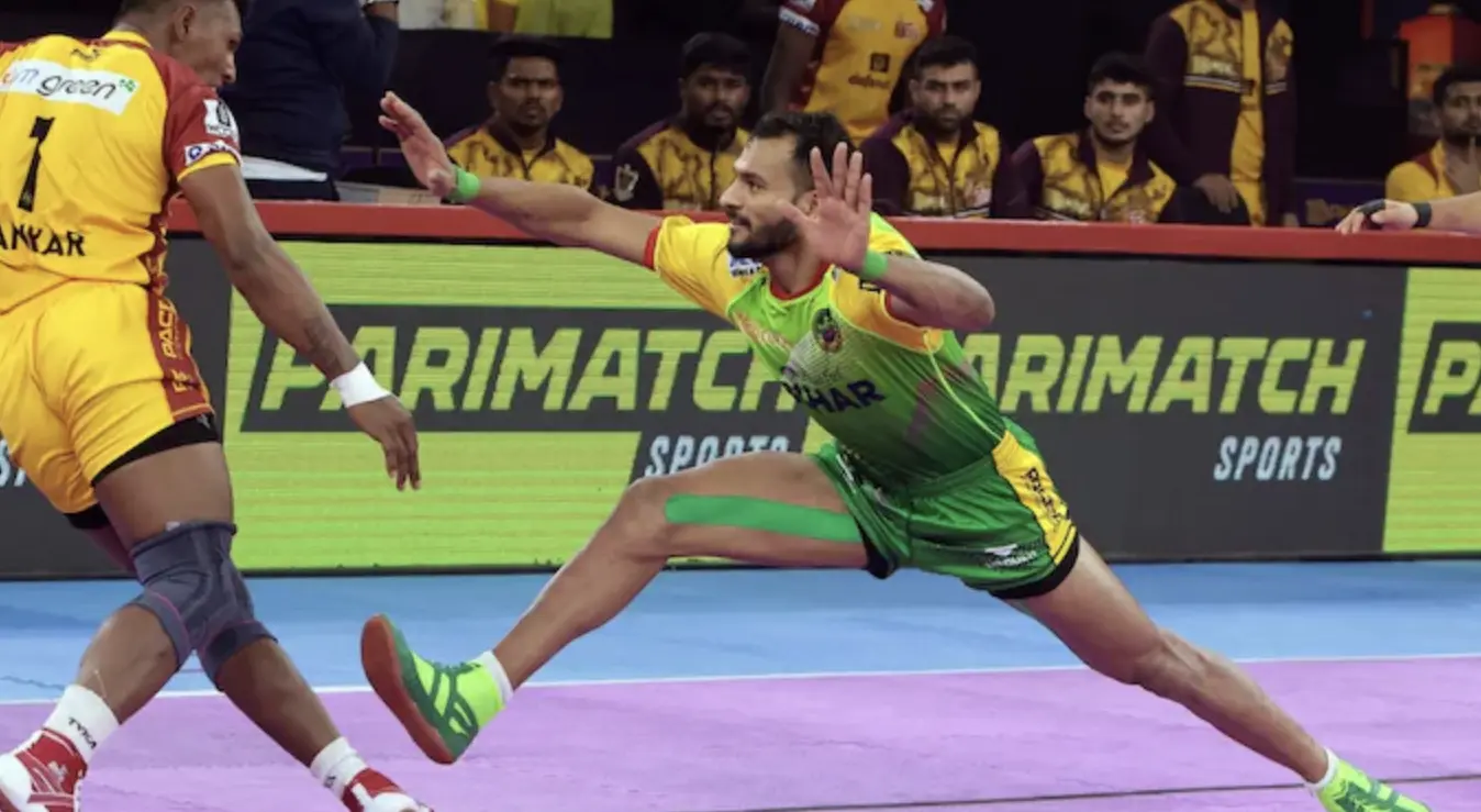 Sandeep Stars as U Mumba Crush Gujarat Giants