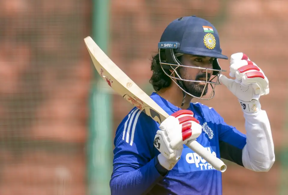 KL Rahul tried to call Lunch on Day 3 in the second Test between India and West Indies at Arun Jaitley Stadium in Delhi