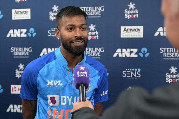  IND vs ENG | Twitter reacts to Hardik Pandya bringing up fifty with nonchalant no look six