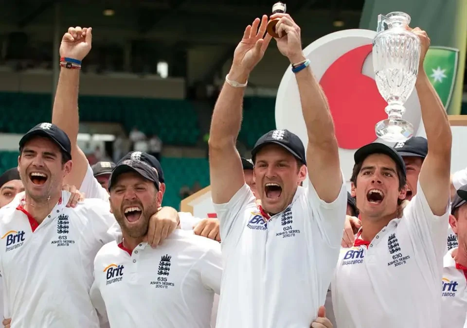 The Ashes 2010/11.