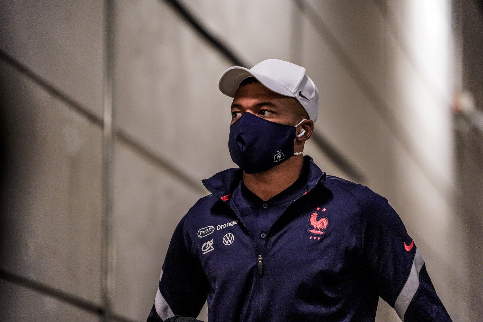 French FA showed PSG lack of respect over Kylian Mbappe's COVID-19 positive test, claims Leonardo