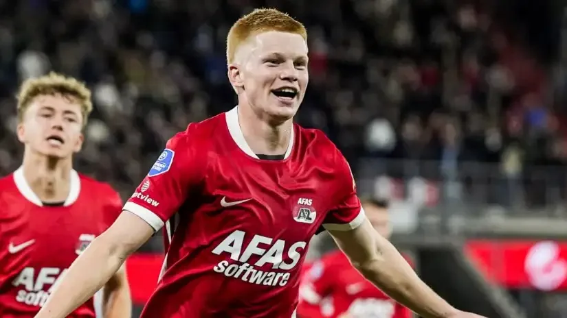 Real Madrid Face £22 Million Price Tag for Teen Midfield Target Kees Smit