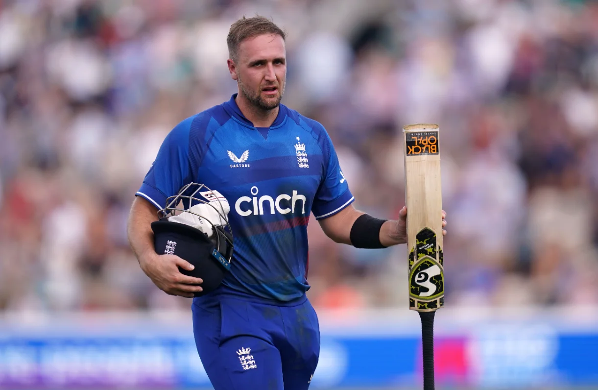 Liam Livingstone was born on August 4, 1993.