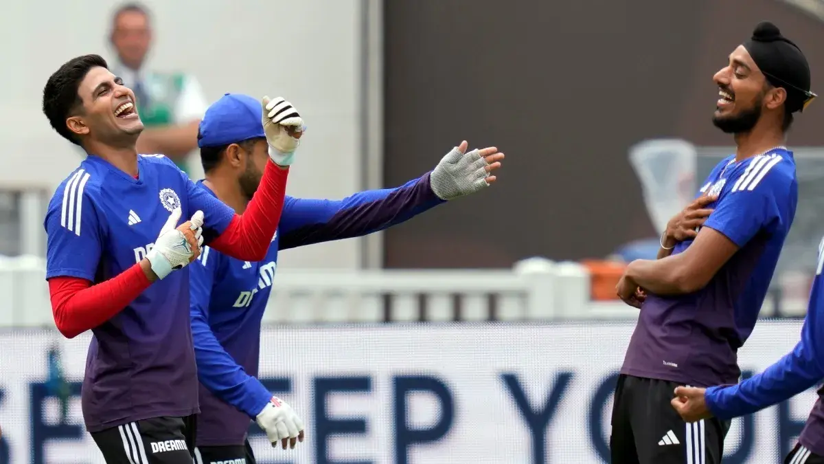 Watch Shubman Gill and Arshdeep Singh Roast Abhishek Sharma’s ‘Limited Edition’ Bag.