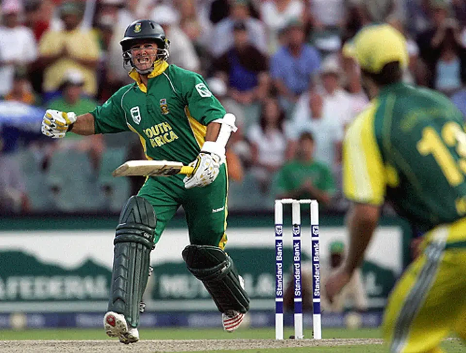 South Africa defeats Australia by 1 Wicket on 12 March 2006.